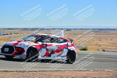 media/Oct-18-2025-Extreme Speed (Sat) [[d6d7e1fef1]]/Group 2 Green/Session 2 (Turn 3)/